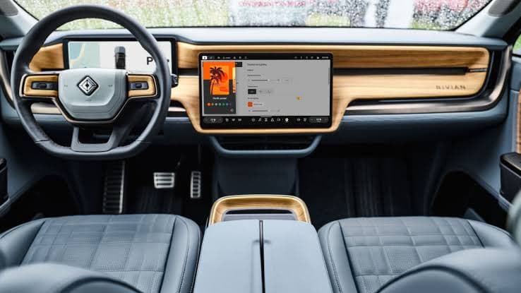Rivian R1S Price in Pakistan - ZOZO